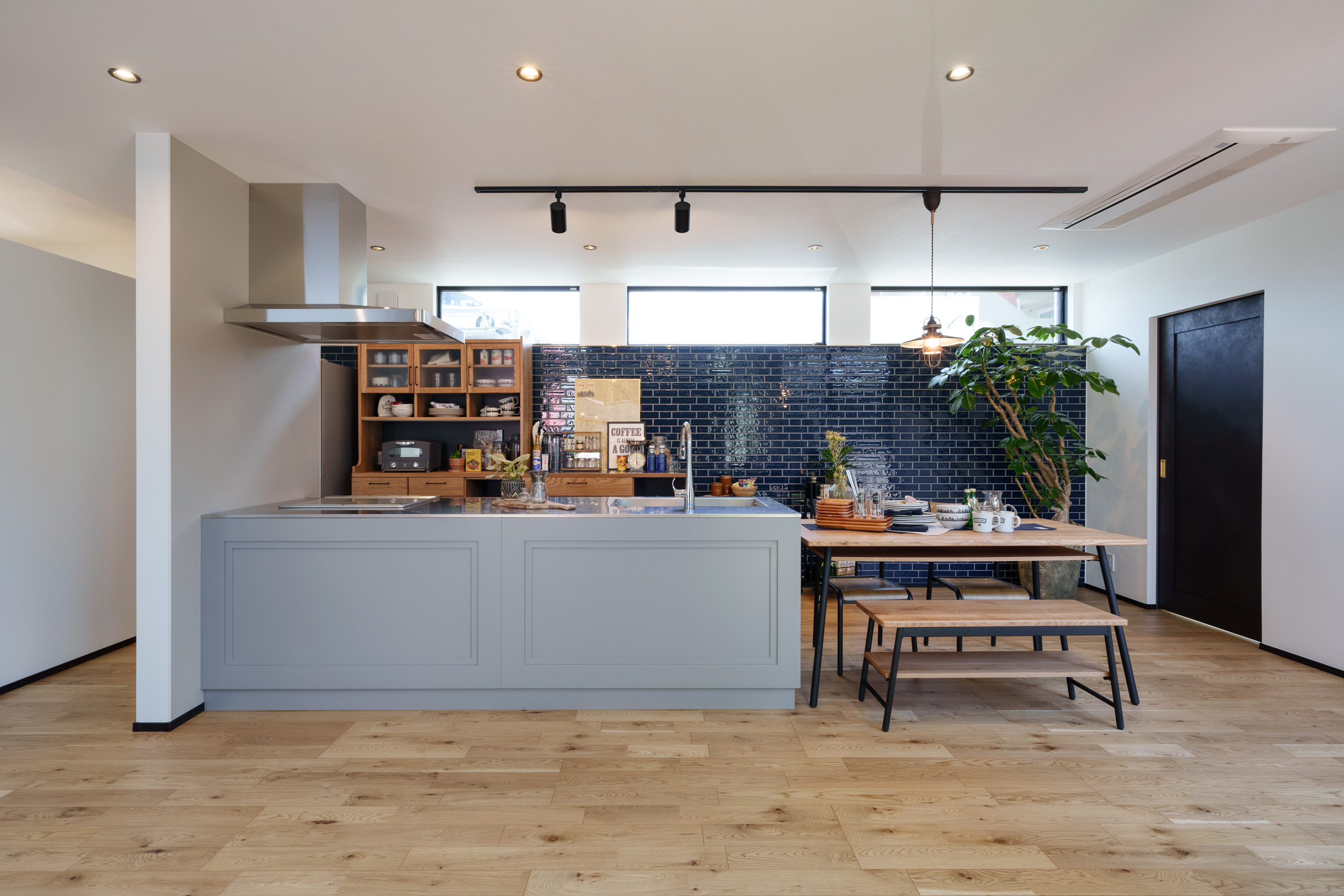 KITCHEN 02